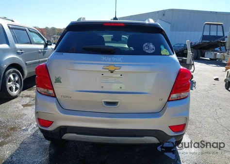 2018 Chevrolet Trax Lt z USA, uszkodzony, nr VIN KL7CJLSB3JB571916